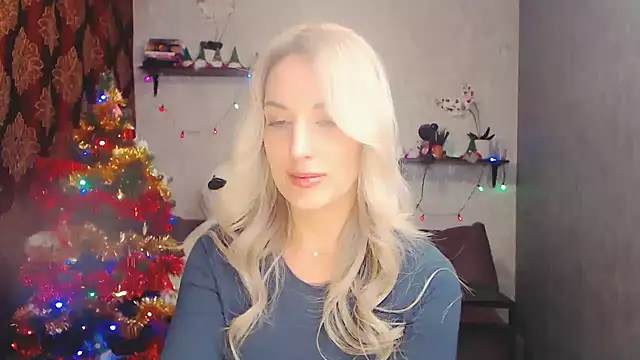 MillaXQueen online show from 12/14/24, 01:27