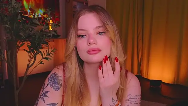 Hottie Jane online show from 10/19/25, 01:45