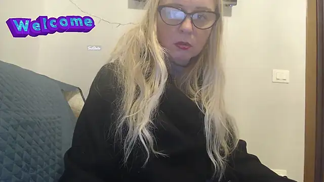 martachatte online show from 02/19/25, 09:39