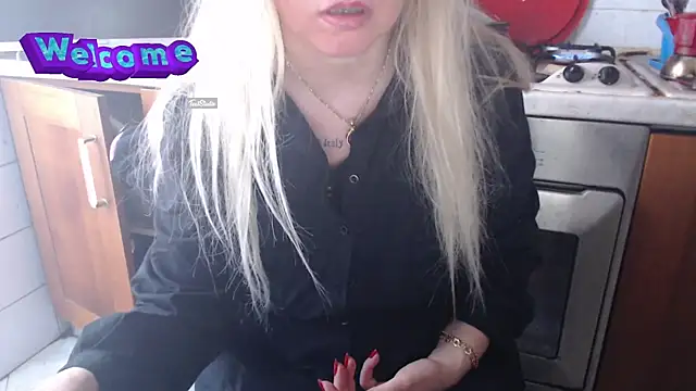 martachatte online show from 02/28/25, 07:37