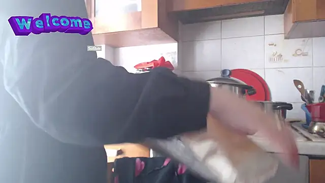 martachatte online show from 02/28/25, 10:41