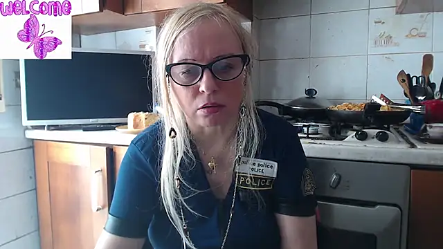 martachatte online show from 03/10/25, 11:32