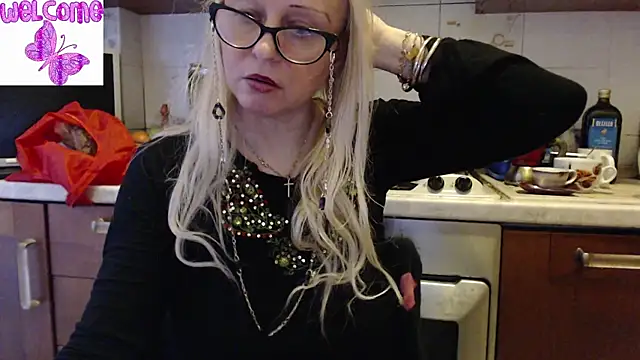 martachatte online show from 03/11/25, 05:02
