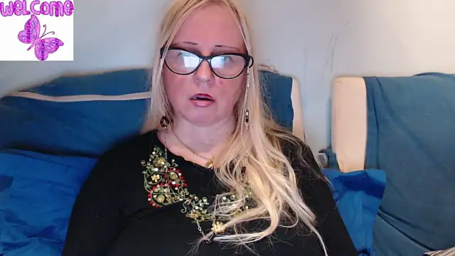 martachatte online show from 03/11/25, 08:09