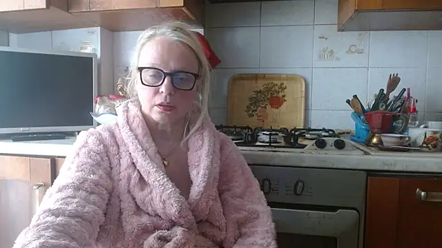 martachatte online show from 06/13/26, 07:17