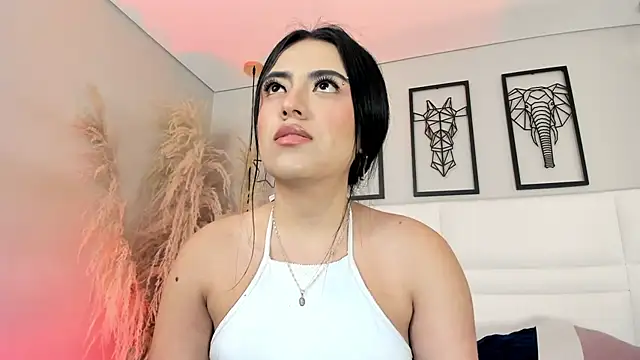 Rebeca jones online show from 10/14/25, 12:17