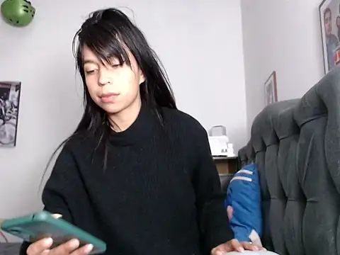 Snapshot of xx_nath_xx chatting on 02/12/25, 02:03 xx nath xx online show from 02/12/25, 02:03