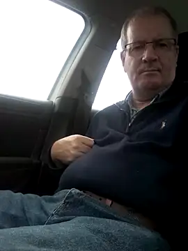 stiffandlubedxh online show from 12/06/24, 07:32