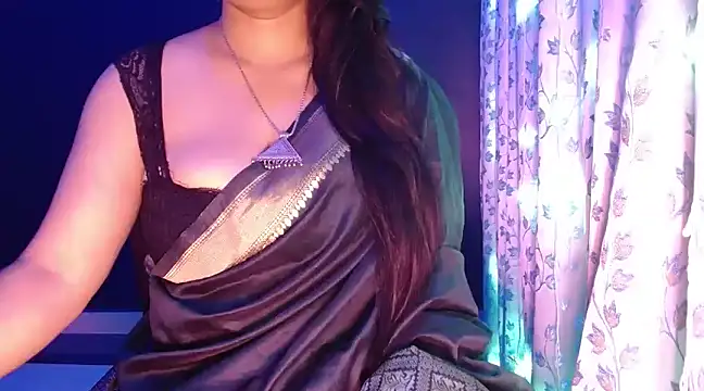 janifer001 online show from 01/11/25, 12:33