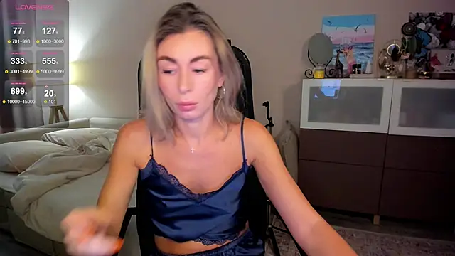 DannaEvan online show from 11/23/25, 03:17