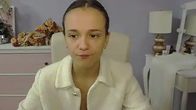 Snapshot of dirtyxEmily chatting on 12/01/25, 07:35 dirtyxEmily online show from 12/01/25, 07:35