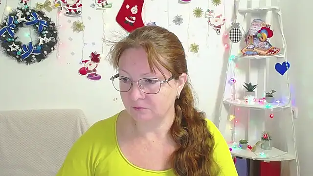 VanessaHotts online show from 12/09/24, 06:34