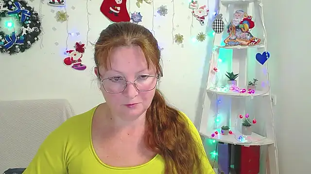 VanessaHotts online show from 12/09/24, 01:13