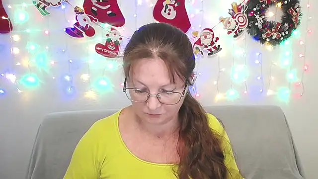 VanessaHotts online show from 12/09/24, 04:15
