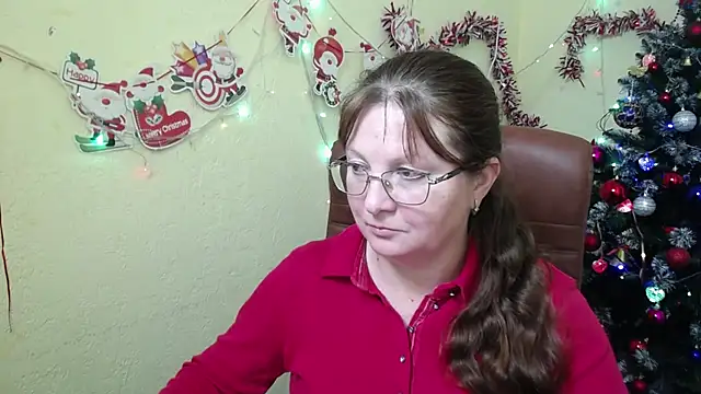VanessaHotts online show from 12/16/24, 12:06
