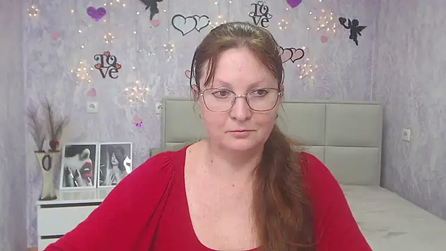 VanessaHotts online show from 03/07/25, 12:56