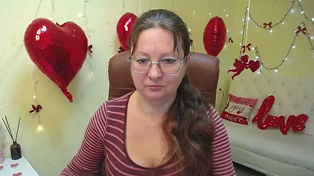 VanessaHotts online show from 02/06/26, 08:51