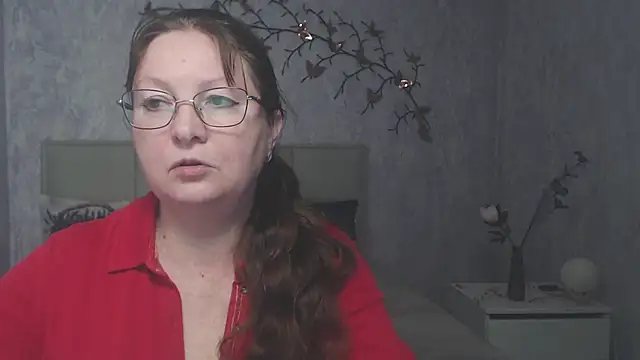VanessaHotts online show from 02/20/26, 06:10