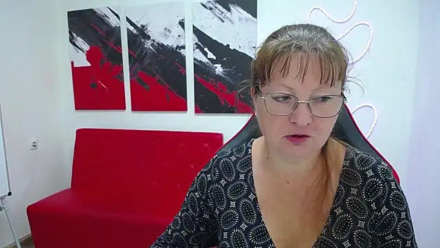 VanessaHotts online show from 07/08/26, 05:01