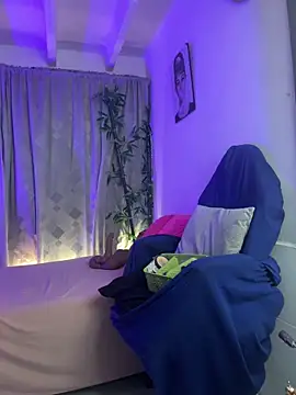 lonely shewolf online show from 06/03/26, 05:07