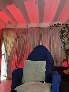 lonely shewolf online show from 07/28/26, 08:23