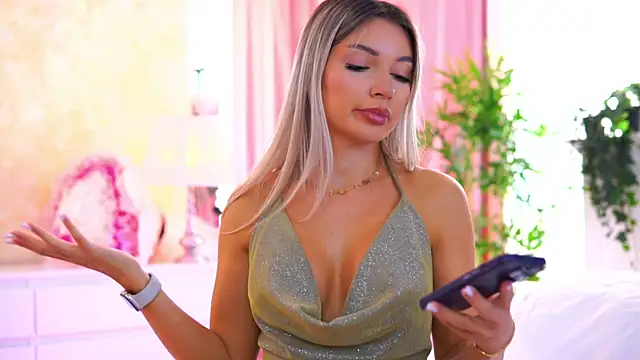 ArtTeasee online show from 09/30/25, 09:03