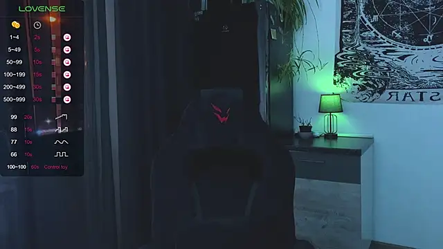 pale skin online show from 12/14/24, 02:42