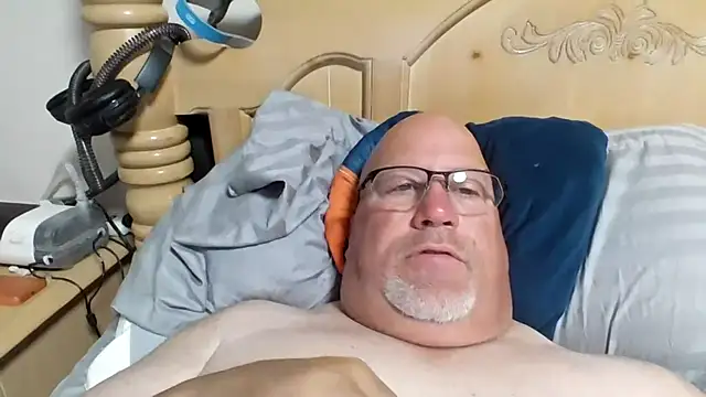 Bigbear0563 online show from 06/16/26, 05:04