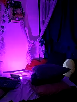 Piafisher1 online show from 02/02/25, 02:17