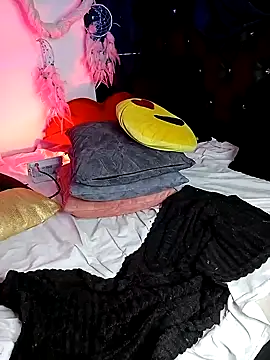 Piafisher1 online show from 02/09/25, 01:46