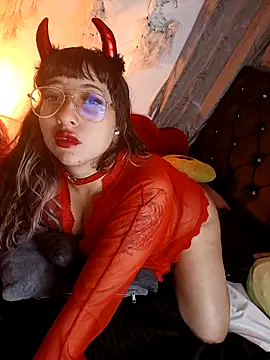 Snapshot of Piafisher1 chatting on 10/05/25, 11:19 Piafisher1 online show from 10/05/25, 11:19