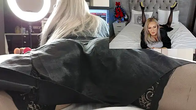 IsabellaDeRosa online show from 12/21/24, 05:51