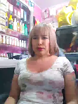 Snapshot of TamySweetness chatting on 02/04/25, 02:21 TamySweetness online show from 02/04/25, 02:21