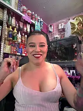 Snapshot of TamySweetness chatting on 09/13/25, 03:12 TamySweetness online show from 09/13/25, 03:12