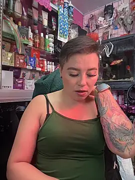 TamySweetness online show from 11/17/25, 04:13