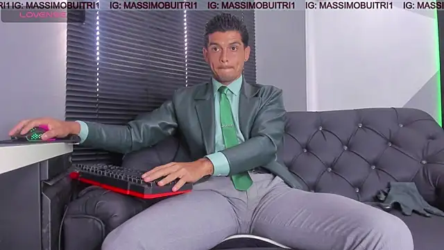 massimo g online show from 05/05/26, 01:08