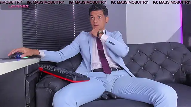 massimo g online show from 06/04/26, 12:44