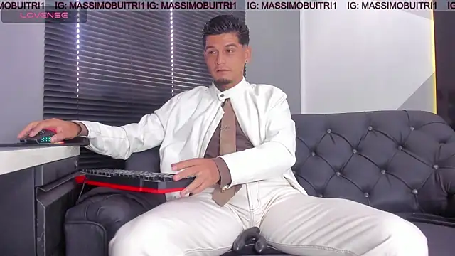 massimo g online show from 06/11/26, 12:58