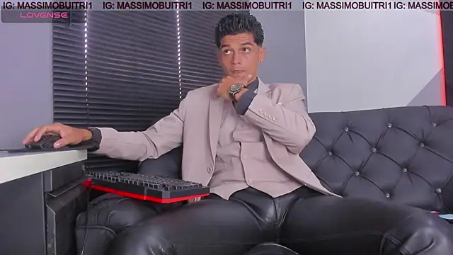 massimo g online show from 06/19/26, 02:21