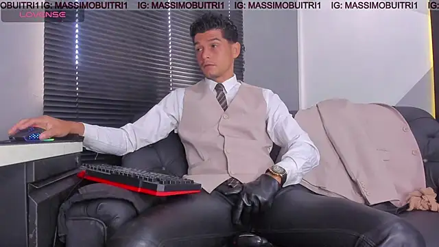massimo g online show from 06/30/26, 12:17
