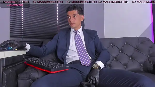 massimo g online show from 07/23/26, 01:42