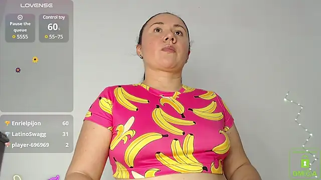 Luci flores online show from 02/19/25, 01:29