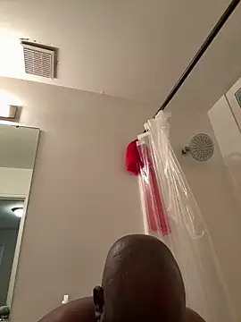 Snapshot of africandickxxl chatting on 09/26/25, 08:57 africandickxxl online show from 09/26/25, 08:57