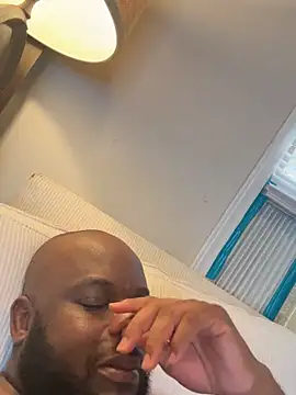 Snapshot of africandickxxl chatting on 10/23/25, 09:35 africandickxxl online show from 10/23/25, 09:35