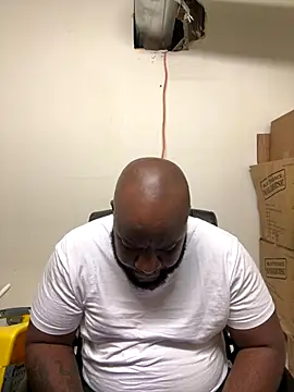 Snapshot of africandickxxl chatting on 11/09/25, 03:21 africandickxxl online show from 11/09/25, 03:21