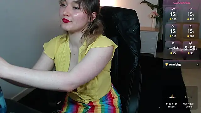 Crystal-dreamt online show from 06/19/26, 12:42