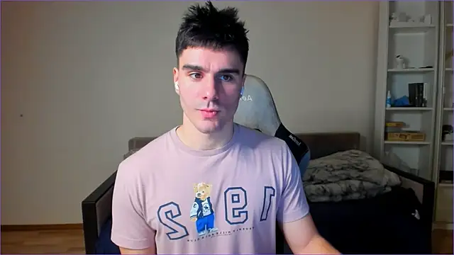 Snapshot of sam_huston chatting on 11/26/25, 09:49 sam huston online show from 11/26/25, 09:49