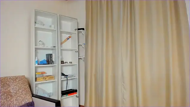 Snapshot of sam_huston chatting on 12/13/25, 08:58 sam huston online show from 12/13/25, 08:58