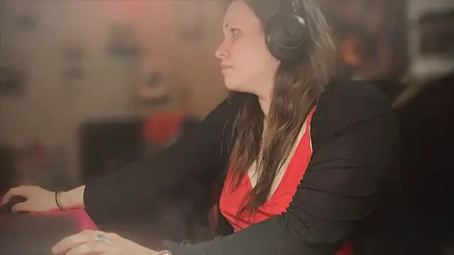 spunlikecottoncandy online show from 02/21/25, 08:49