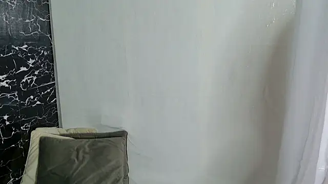 moniqque online show from 01/10/25, 08:40